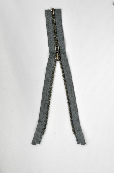 ZIP060 4號拉鏈 單頭拉鏈款式  紅古銅牙拉鏈款式  開尾拉鏈  不設單獨拉鍊訂購 細節-4